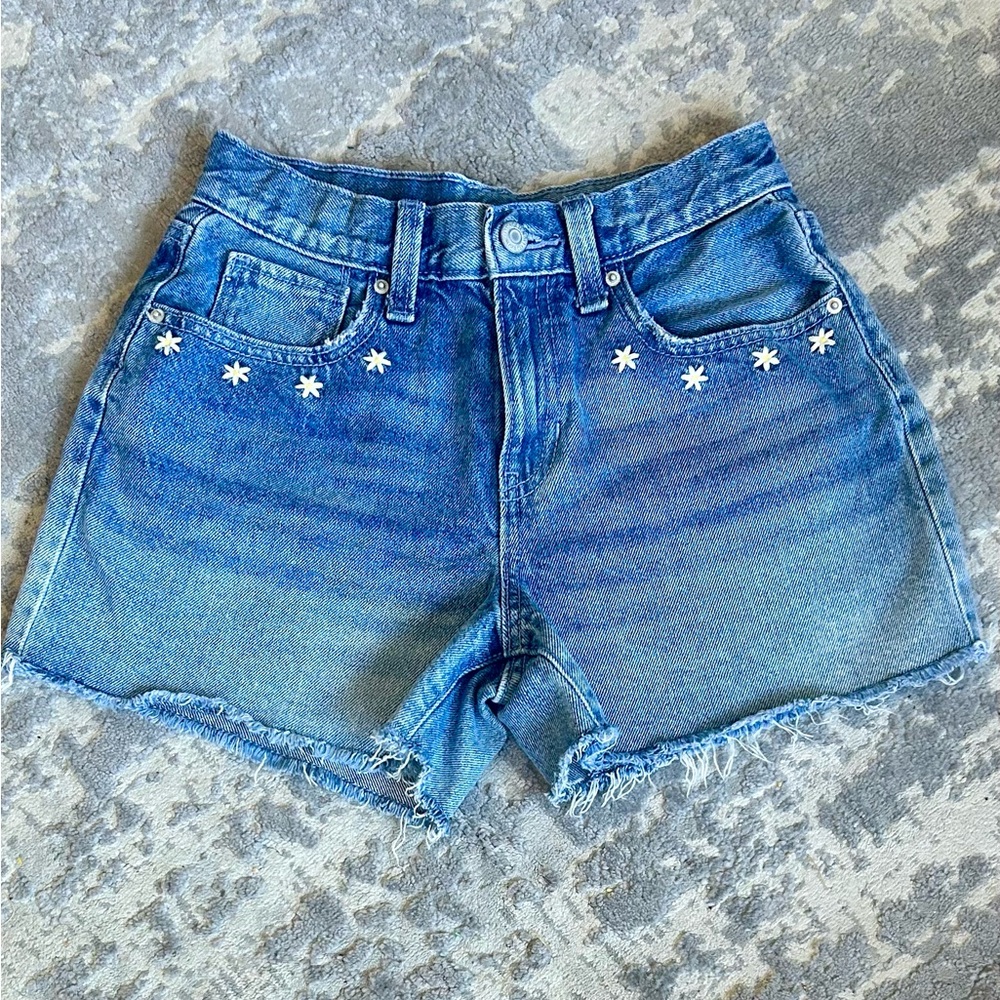 Like New! Old Navy Youth Denim Shorts with Flower Detail